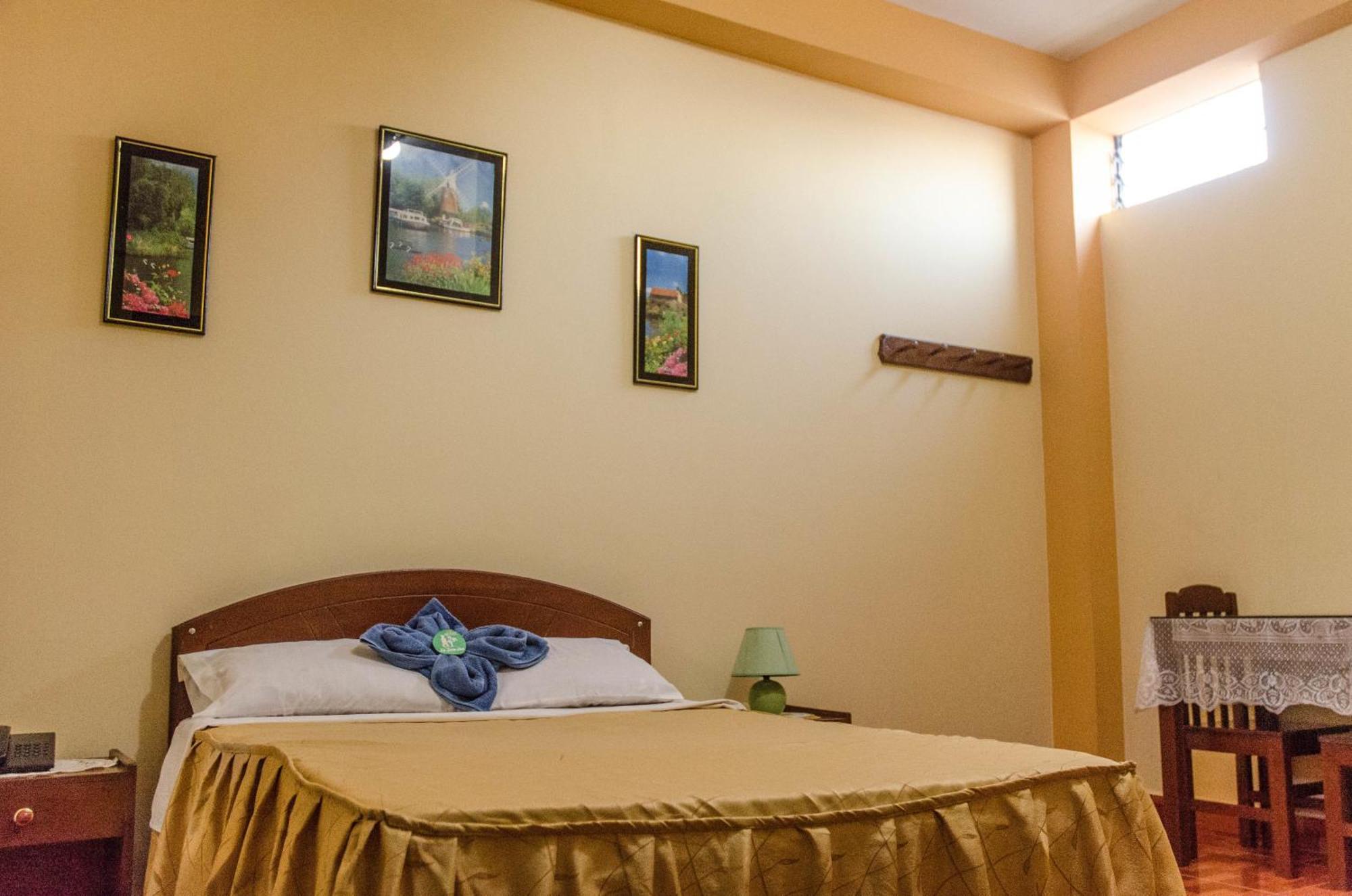La Torre Inn Puerto Maldonado Room photo